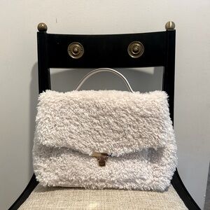 A New Day Sherpa Bag